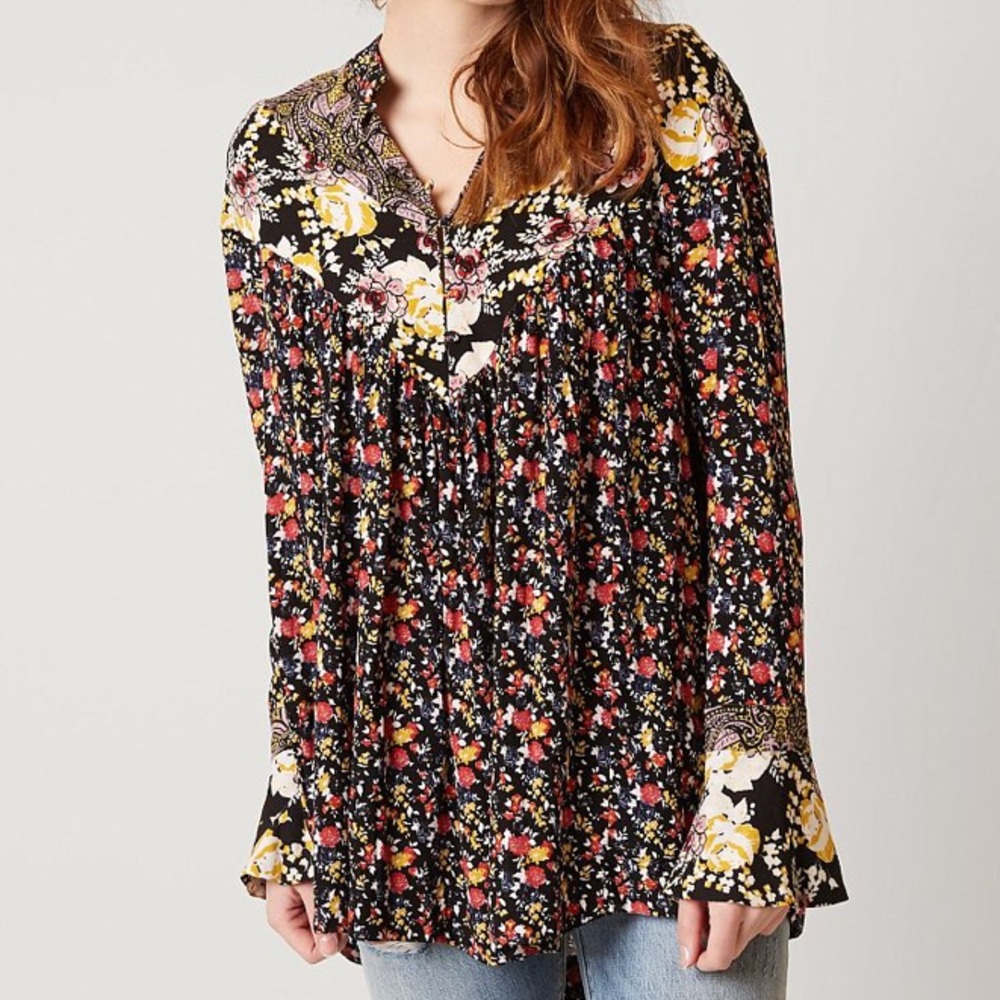 Free People Wildflower Fields Henley Top - Picture 1 of 8